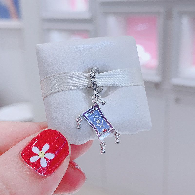 Disney Aladdin Cartoon Cute Ma - Women Accessories Wholesale บทวิจารณ์และราคา