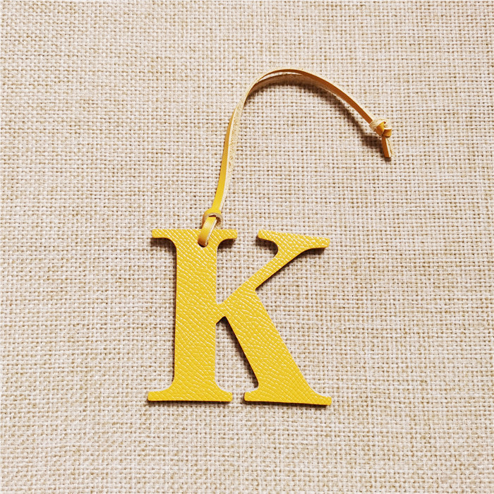 English Letter K Alphabet Cowh - Women Accessories Name In English บทวิจารณ์และราคา