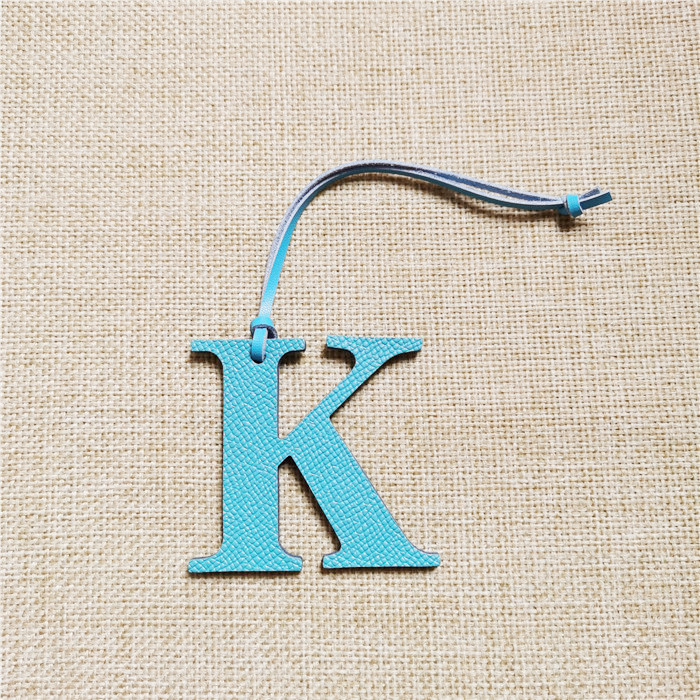English Letter K Alphabet Cowh - Women Accessories Name In English บทวิจารณ์และราคา