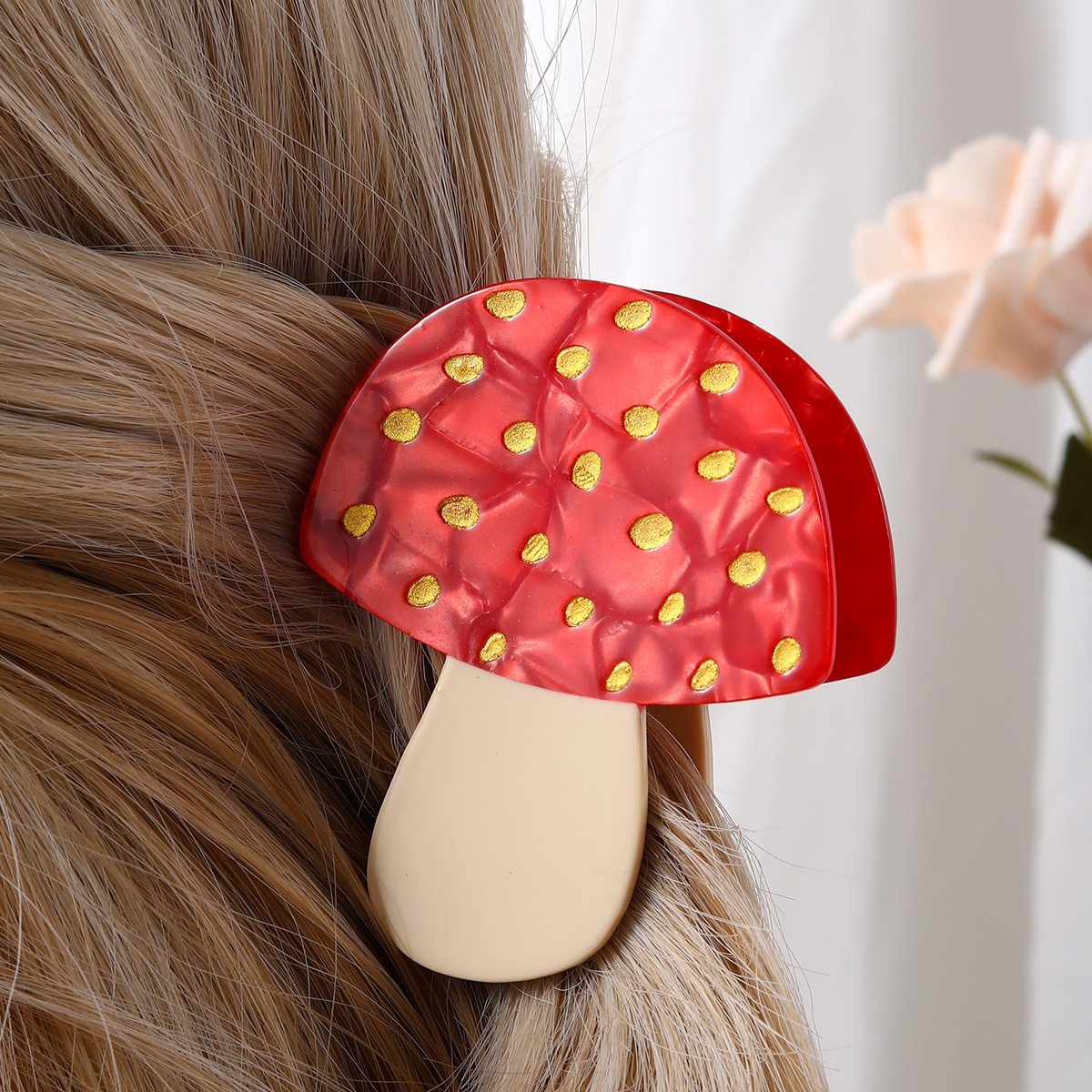 1pc Mushroom Shape Hair Claw A - Women Accessories Aesthetic บทวิจารณ์และราคา