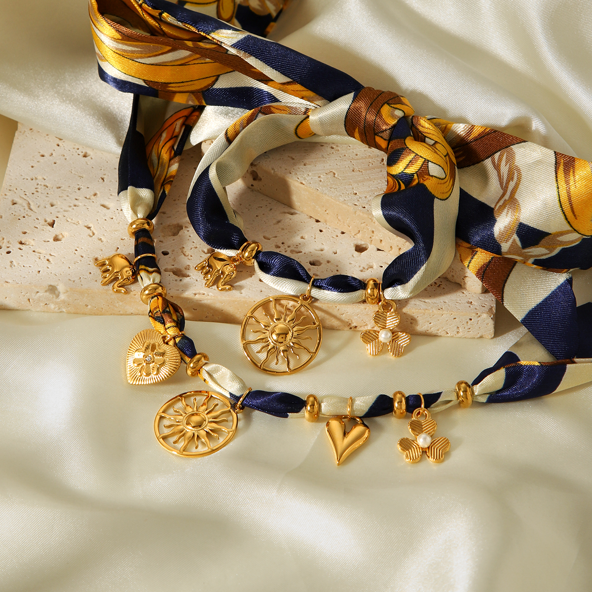 Silk Satin 2026 Trend Necklace - Women'S Accessories Trends 2026 บทวิจารณ์และราคา